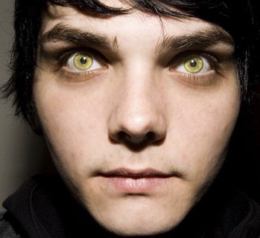 Gerard Way Staring